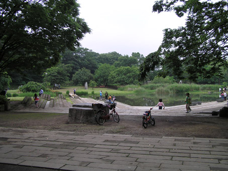 09053002.jpg